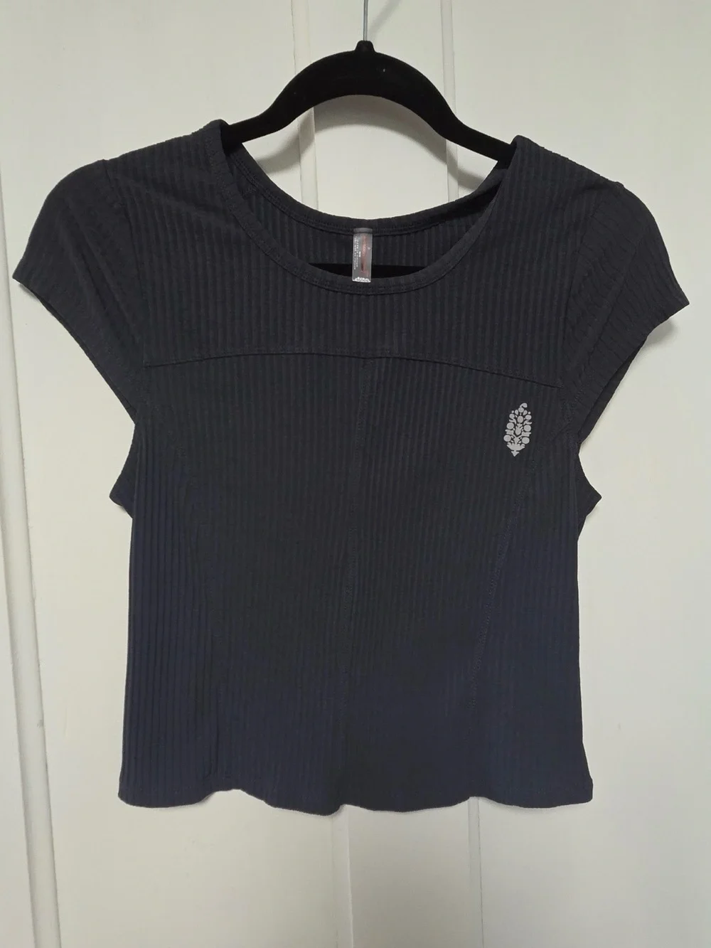 Free People Black Ribbed Cap-Sleeve Crop Top with Chest Emblem